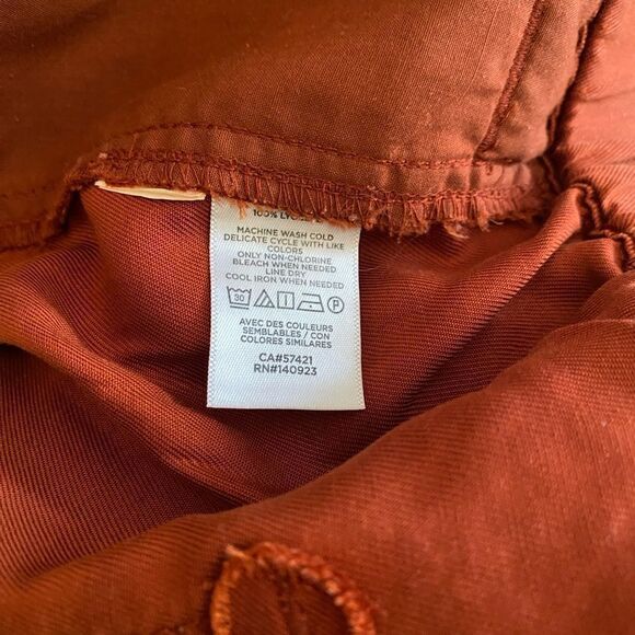 LOFT Paperbag Waist Shorts Size Small - Picture 4 of 4